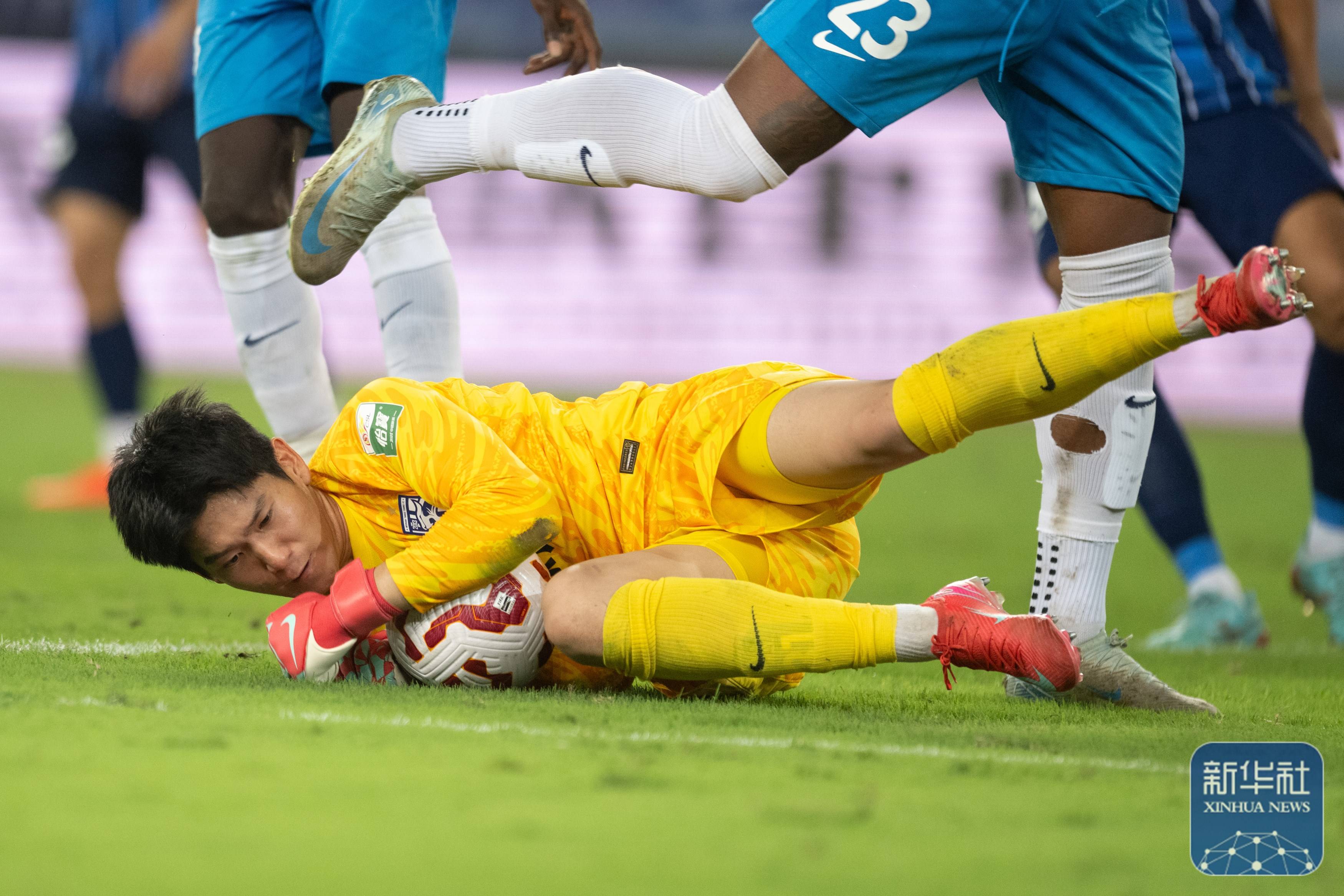 篮背后的成 篮背后的成